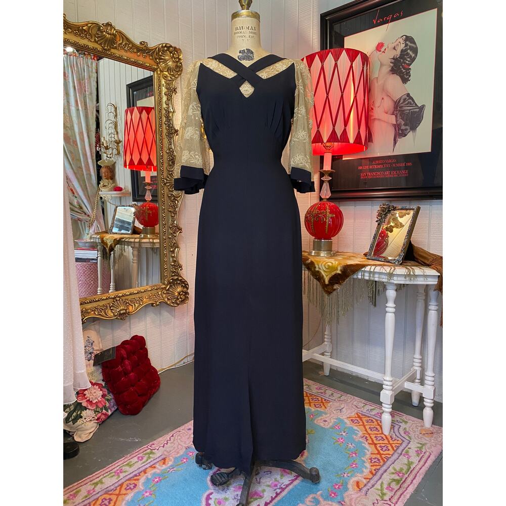 vintage 1930s black crepe gown embroidered lace angel sleeves 30s fashion s/m